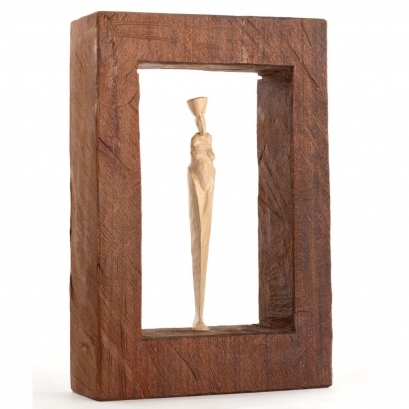 Königin im Raum - Afzelia, Linde Königin im Raum - Afzelia, Linde